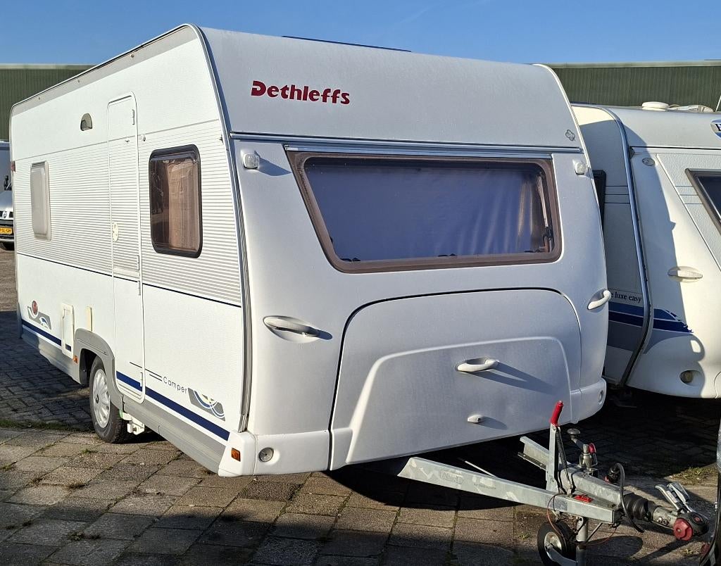 Nette Dethleffs EH3 Caravan met mover en voortent!, Caravans en Kamperen, Caravans, Omvormbare zithoek, Kachel, 750 - 1000 kg