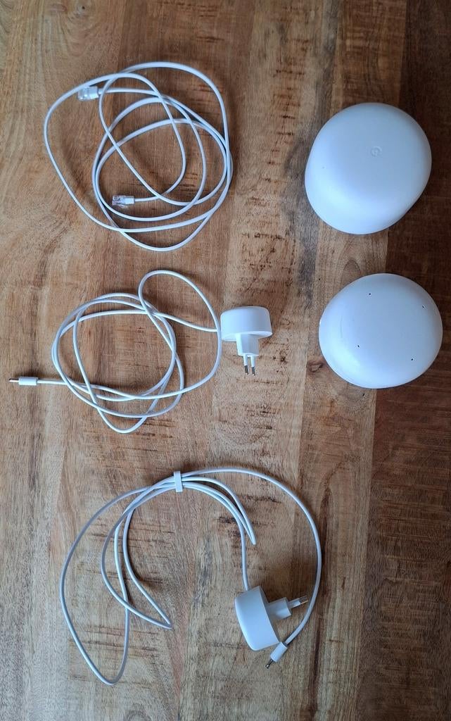 Google Nest WiFi Router (H2D) en WiFi Punt (H2E) - Wit, Ophalen of Verzenden, Gebruikt, Router, Google Nest