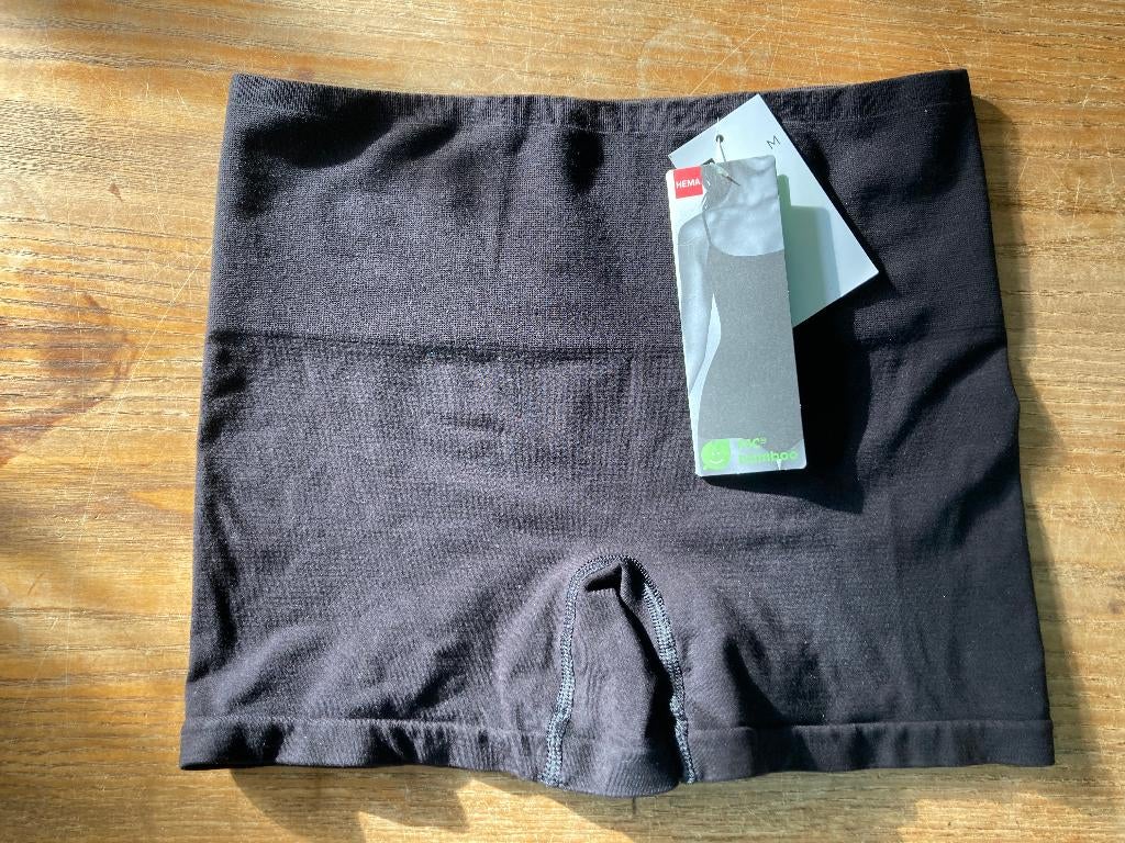 Hema damesboxer shortie bamboo zwart M nieuw, Kleding | Dames, Ondergoed en Lingerie, Hema, Ophalen of Verzenden, Zwart, Broekje of Short