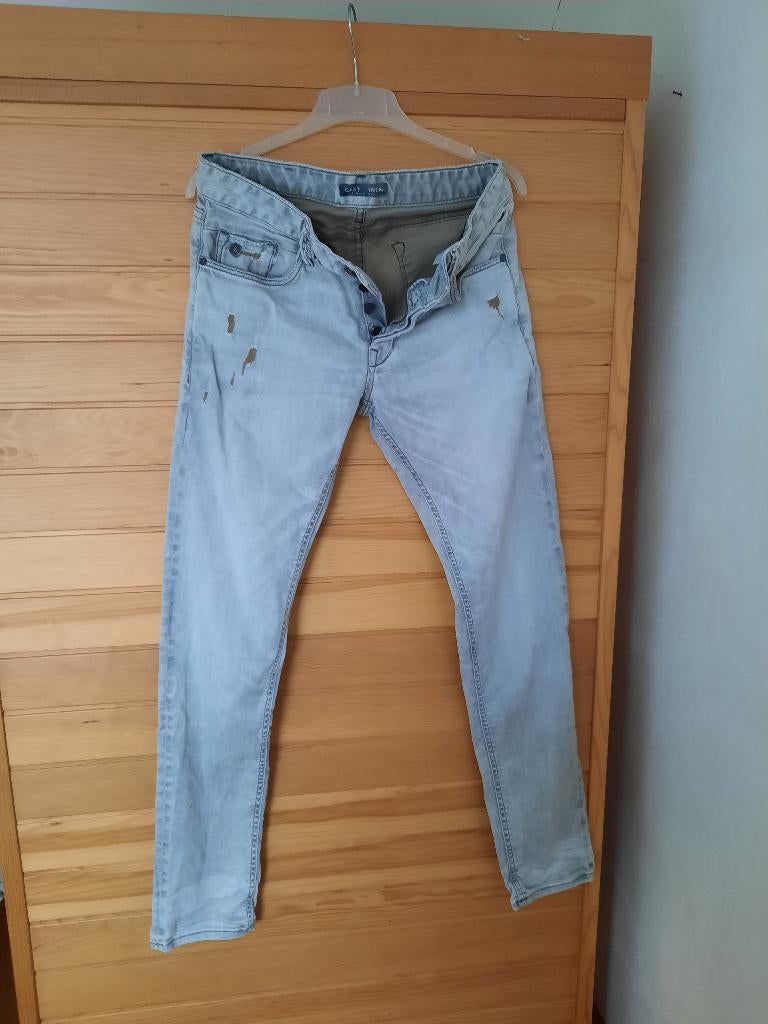 CAST IRON lichtgrijze jeans W33/L34, "scheurlook", Ophalen of Verzenden, Zo goed als nieuw, W33 - W34 (confectie 48/50), Cast Iron
