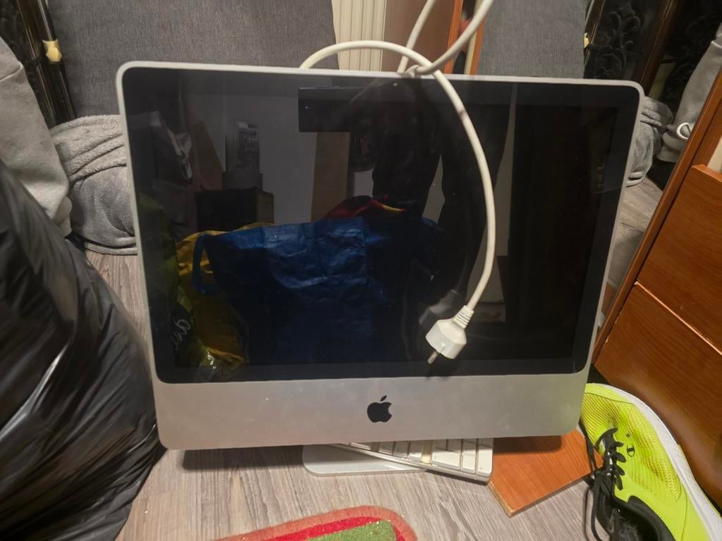 Apple iMac computer, Computers en Software, Apple Macbooks, 2 tot 3 Ghz, 13 inch, Zo goed als nieuw, Ophalen
