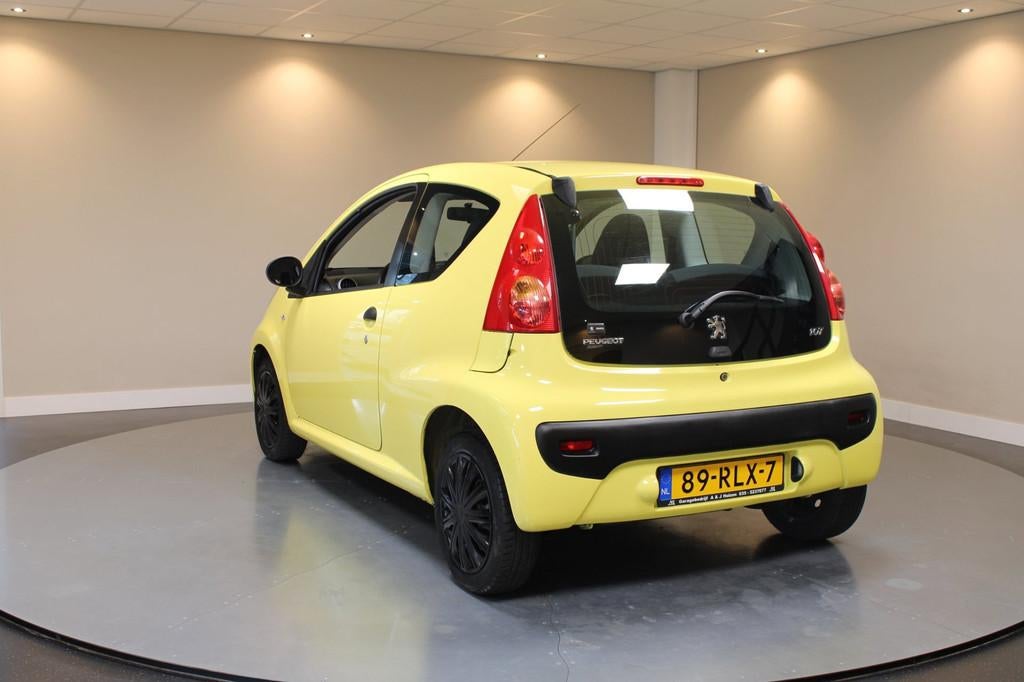 Peugeot 107 1.0-12V XR *2de Eigenaar!* Airco|Lage Km-stand N, Voorwielaandrijving, Euro 5, Gebruikt, Overige kleuren