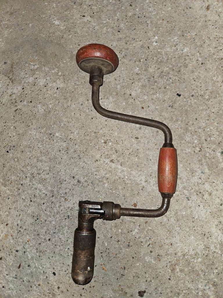 handboor met houten handvatten - Functioneel & Decor, Antiek en Kunst, Ophalen of Verzenden