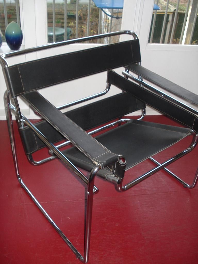 Vintage design Wassily chair zwart leer Breuer Bauhaus, 75 tot 100 cm, Ophalen of Verzenden, Zo goed als nieuw, Vintage Bauhaus design