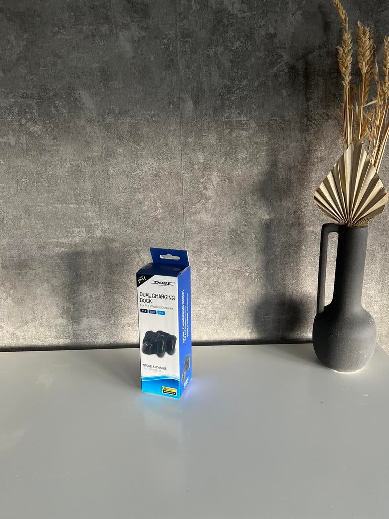 PS4 dual charging dock – controller oplader – DOBE, Spelcomputers en Games, Spelcomputers | Sony PlayStation Consoles | Accessoires