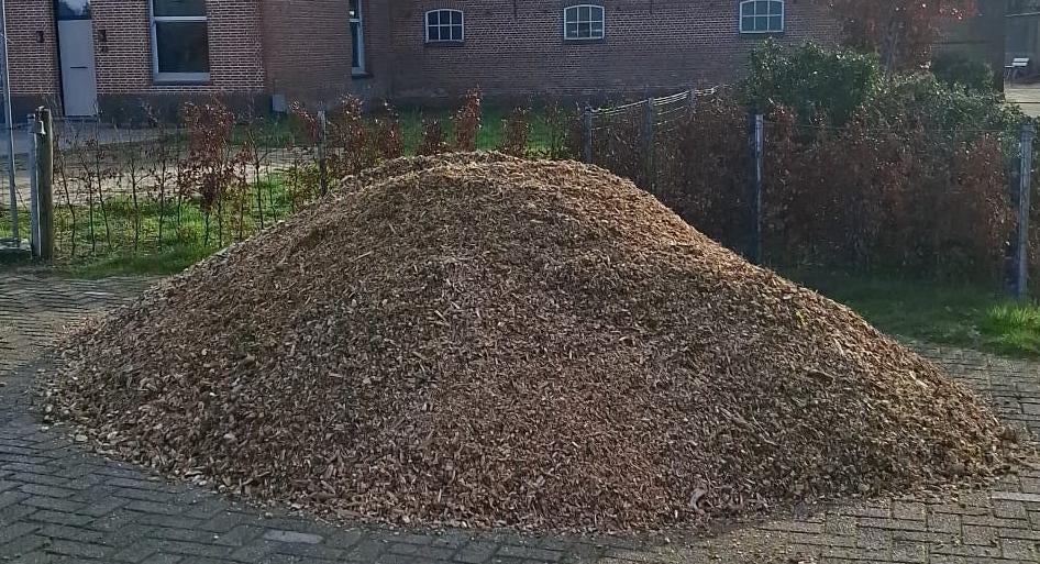 Fijne houtsnippers voor tuin en bodembedekking, Tuin en Terras, Overige Tuin en Terras, Ophalen, Nieuw