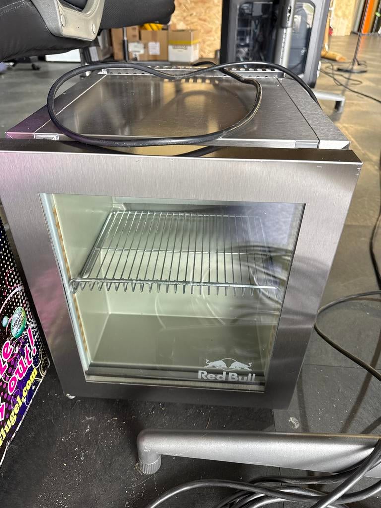 Red Bull Koelkastje - Compacte Mini Koelkast, Ophalen, Minder dan 75 liter, Zonder vriesvak, Gebruikt