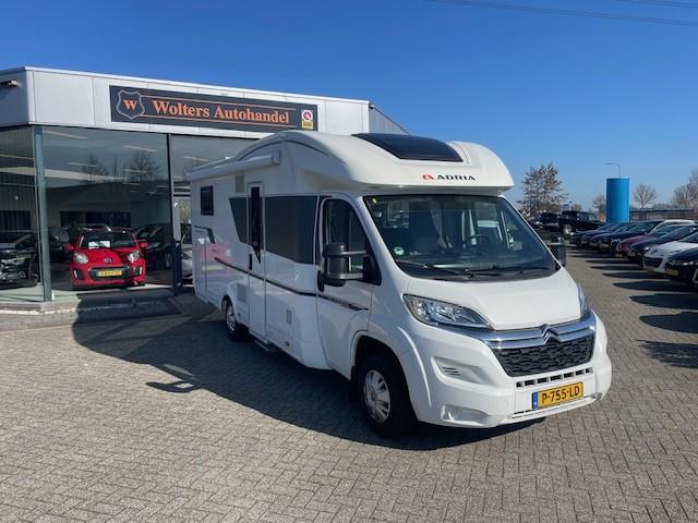 Adria MATRIX M 670 DC N24, Caravans en Kamperen, Campers, Auto Wolters, Handelstraat 15
3264 XZ  Nieuw-Beijerland, NL, Fietsendrager