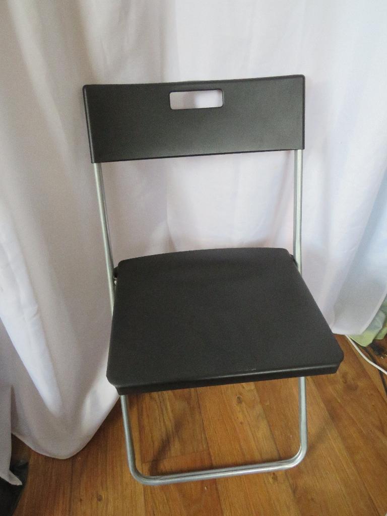 zwarte klapstoel Hageberg Gunde van ikea, Huis en Inrichting, Stoelen, Ophalen, Gebruikt, Zwart, Eén