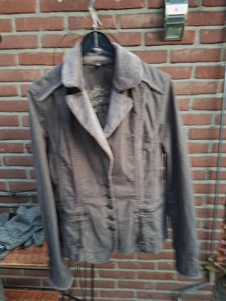 Stoer jasje grijsbruin maat 38, Carbone, Ophalen of Verzenden, Zo goed als nieuw