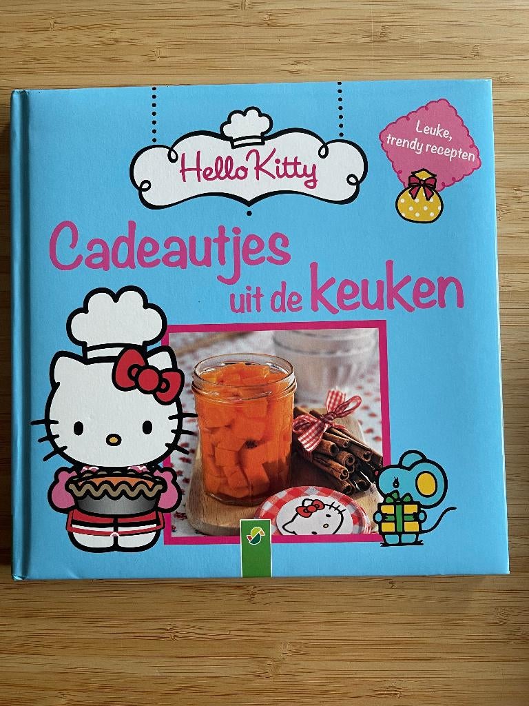 Cadeautjes uit de keuken Hello Kitty, Ophalen of Verzenden, Gelezen, Taart, Gebak en Desserts