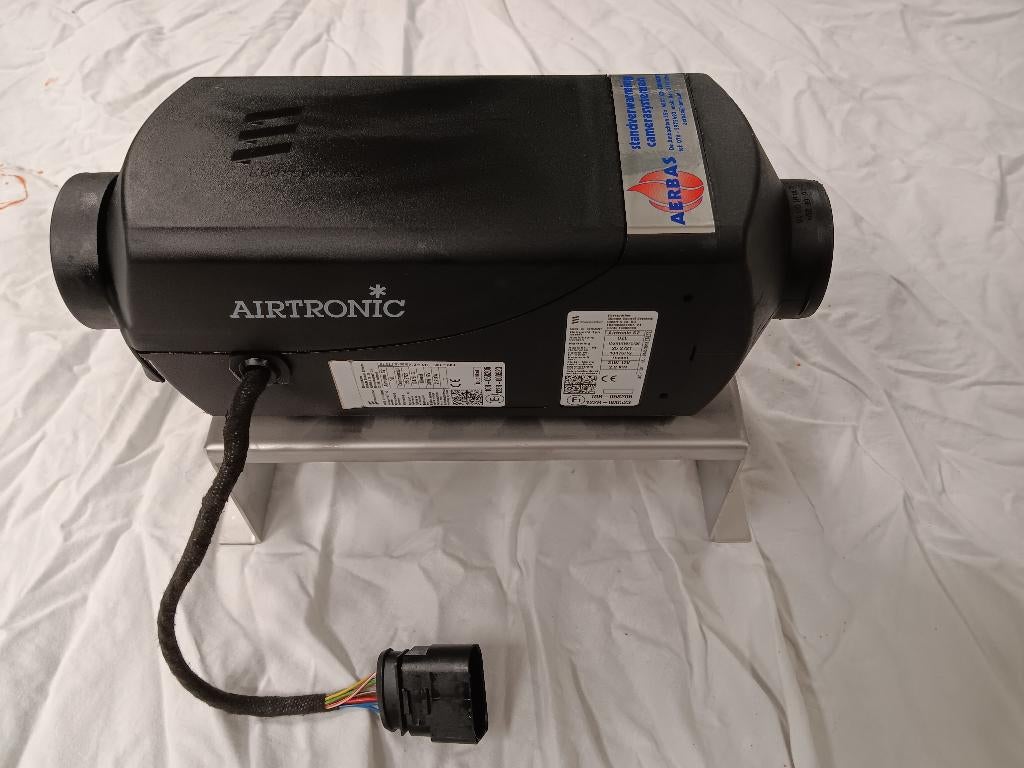 Eberspacher Airtronic S2 D2L 12 Volt verwarming Standkachel, Watersport en Boten, Ophalen of Verzenden, Zo goed als nieuw, Motor en Techniek