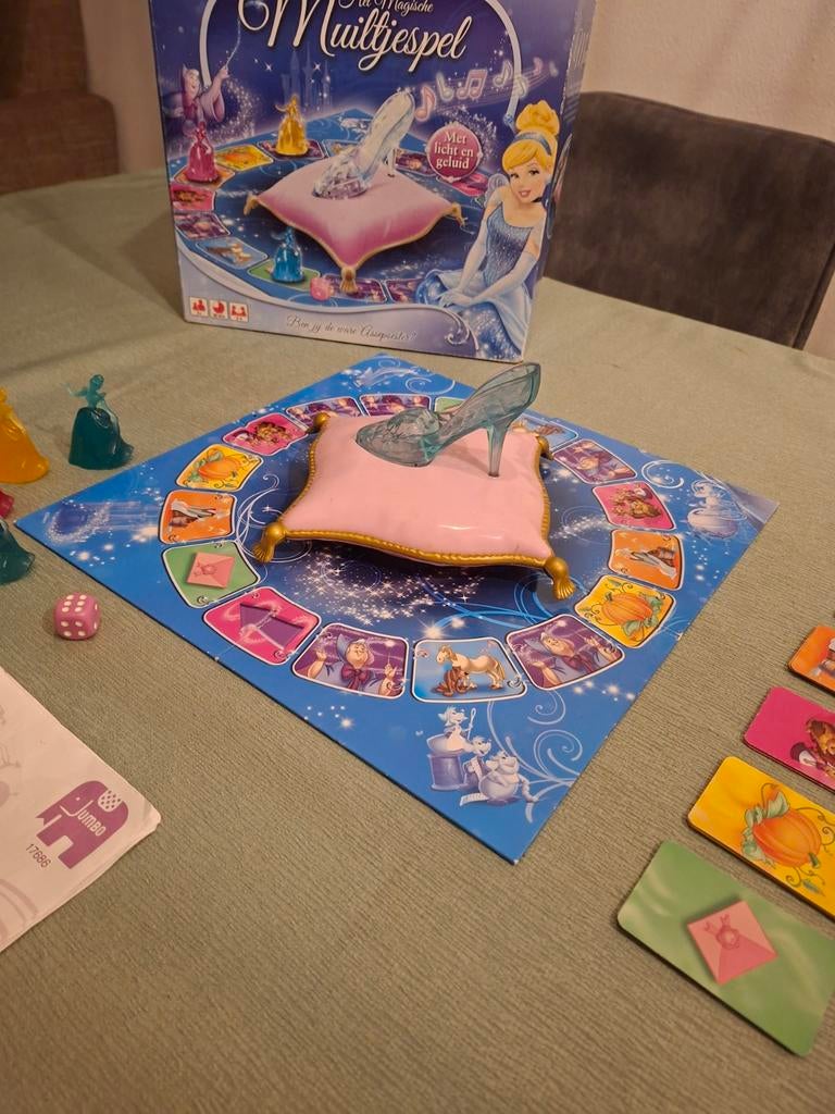 Disney assepoester het magische muiltjesspel, Ophalen of Verzenden, Overige typen