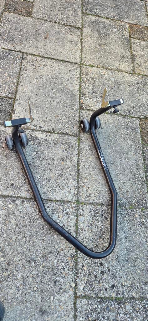 Paddockstand motor achterzijde, Ophalen, Gebruikt