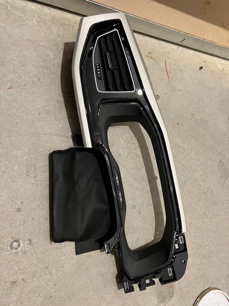 VW Polo 2G Dashboard inleg 2g1858415bj 2g1858417ah, Ophalen of Verzenden, Nieuw, Volkswagen