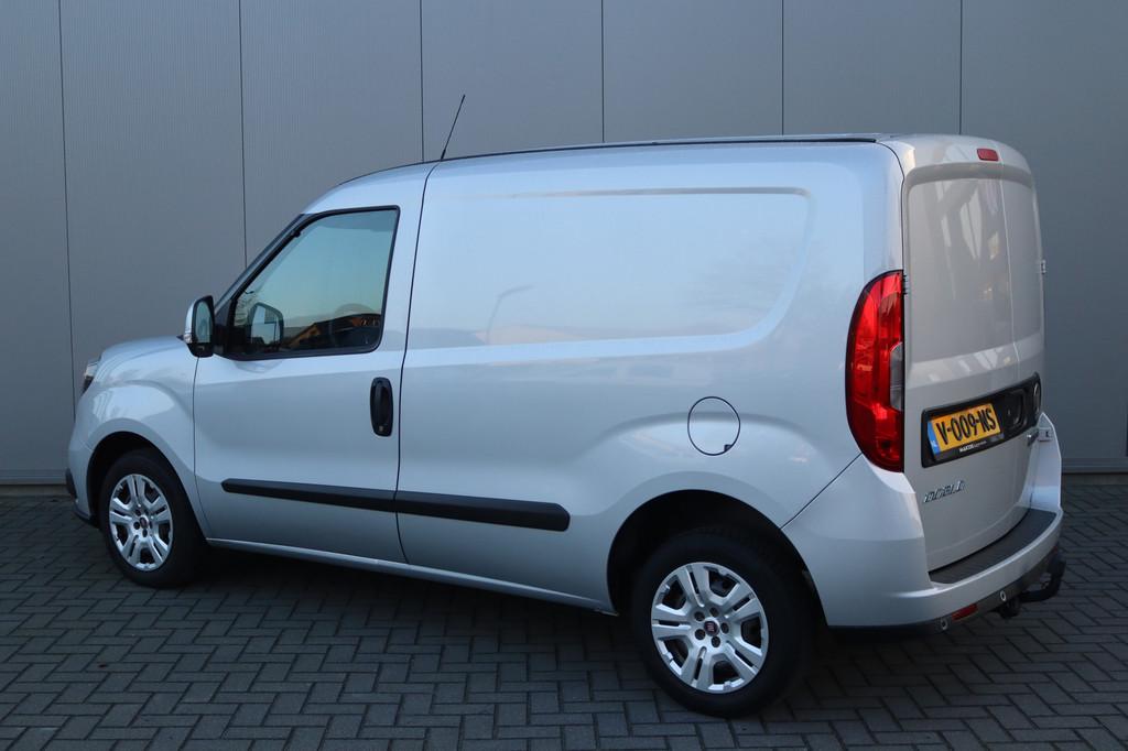Fiat Doblò Cargo 1.3 MJ L1H1 SX Marge-auto/Trekhaak/Airco/B, Voorwielaandrijving, Stof, Gebruikt, 4 cilinders