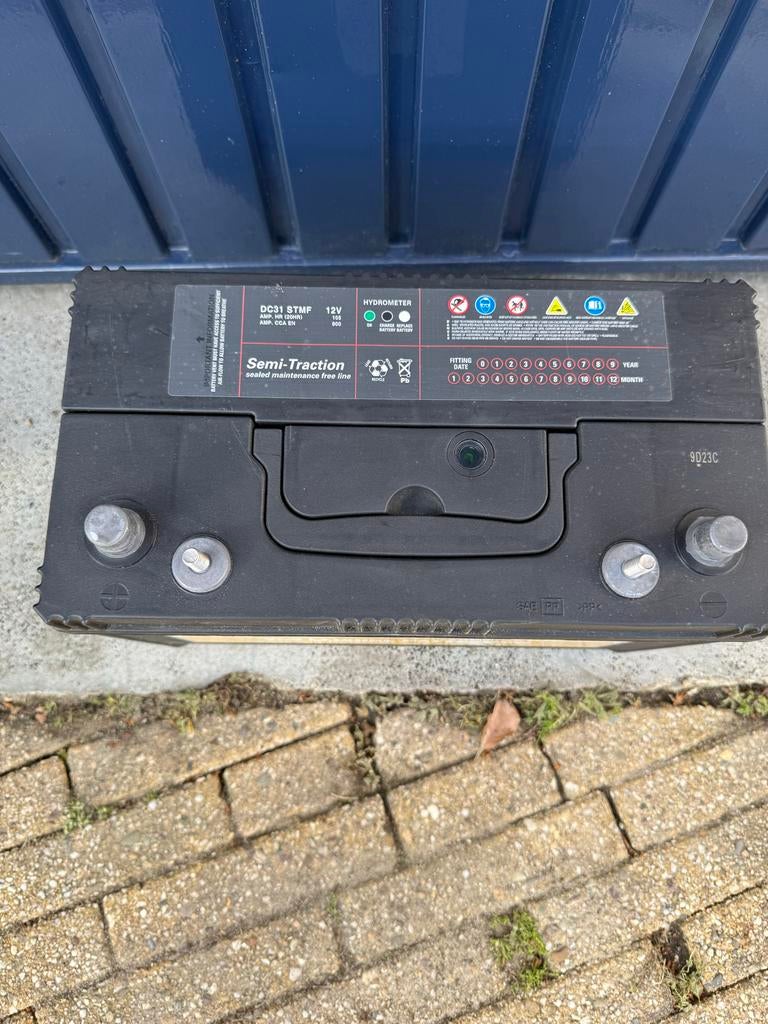 DC31 STMF accu 12 volt semi tractie, Auto-onderdelen, Ophalen, Gebruikt, Universele onderdelen