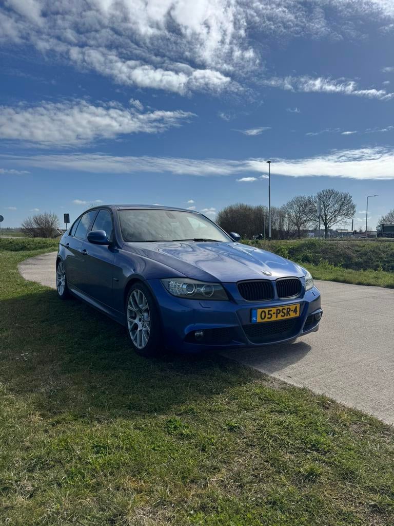 BMW 3-Serie 2.0 I 318 2011 Blauw M pakket, Ophalen of Verzenden