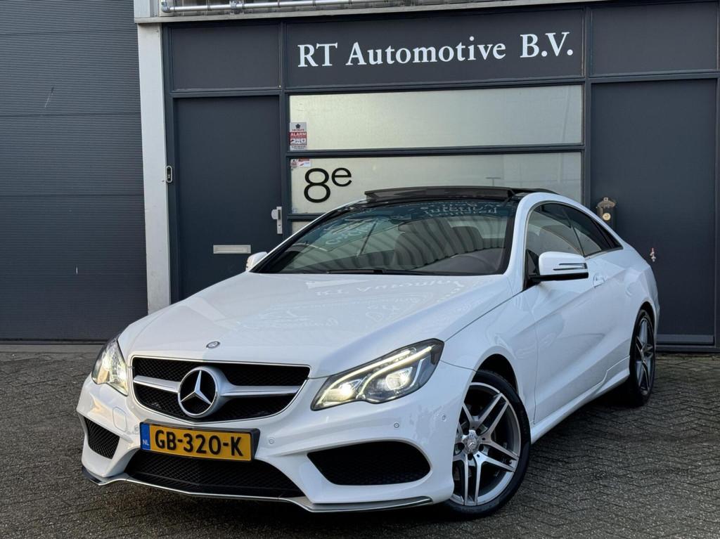 Mercedes E200 Coupé AMG Pano / Leder Automaat, Auto's, Automaat, Achterwielaandrijving, Euro 6, 4 cilinders