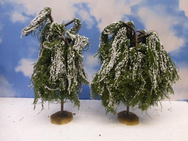2 x lemax treurwilg kerstdorp bomen scenery kerst accessoire, Ophalen of Verzenden, Gebruikt