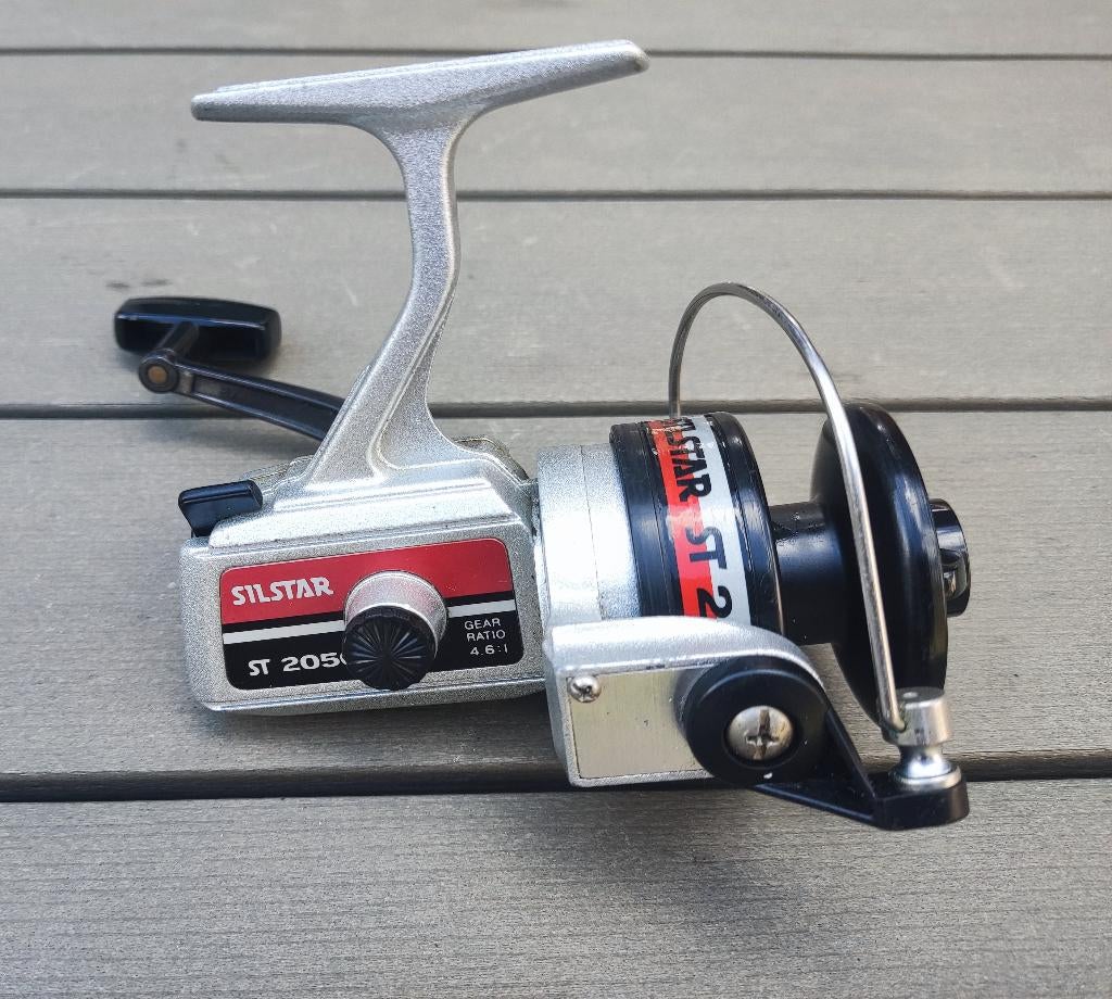 Vismolen silstar st 2050 met beugel, Ophalen of Verzenden, Gebruikt, Molen