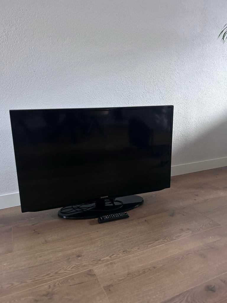Nette Samsung tv/ UE40EH5000 40 inch, Ophalen, Samsung, 100 cm of meer, Full HD (1080p)