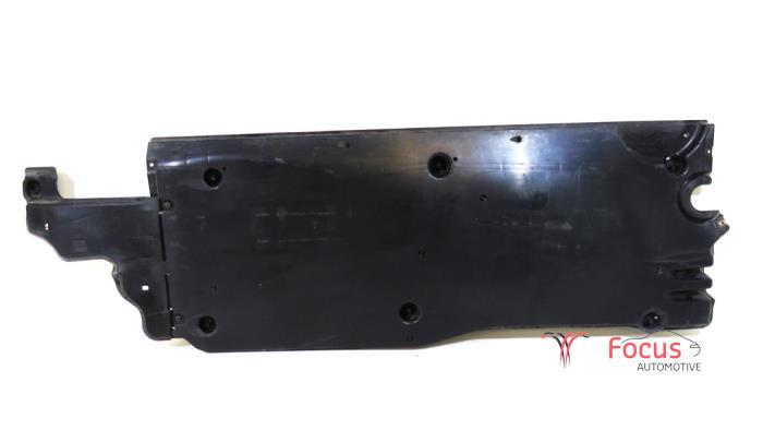 Beschermplaat bodem van een Volkswagen Polo, Gebruikt, -, Volkswagen, -