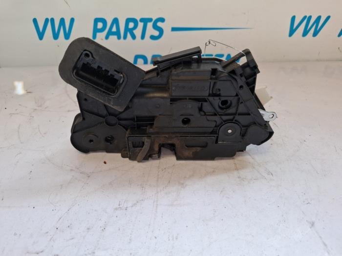 Deurslot Mechaniek 2Deurs links van een Volkswagen Caddy, Auto-onderdelen, Gebruikt, -, -, -