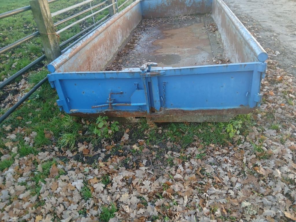 Afzetcontainer te koop 6 kuub 5 meter lang, Ophalen