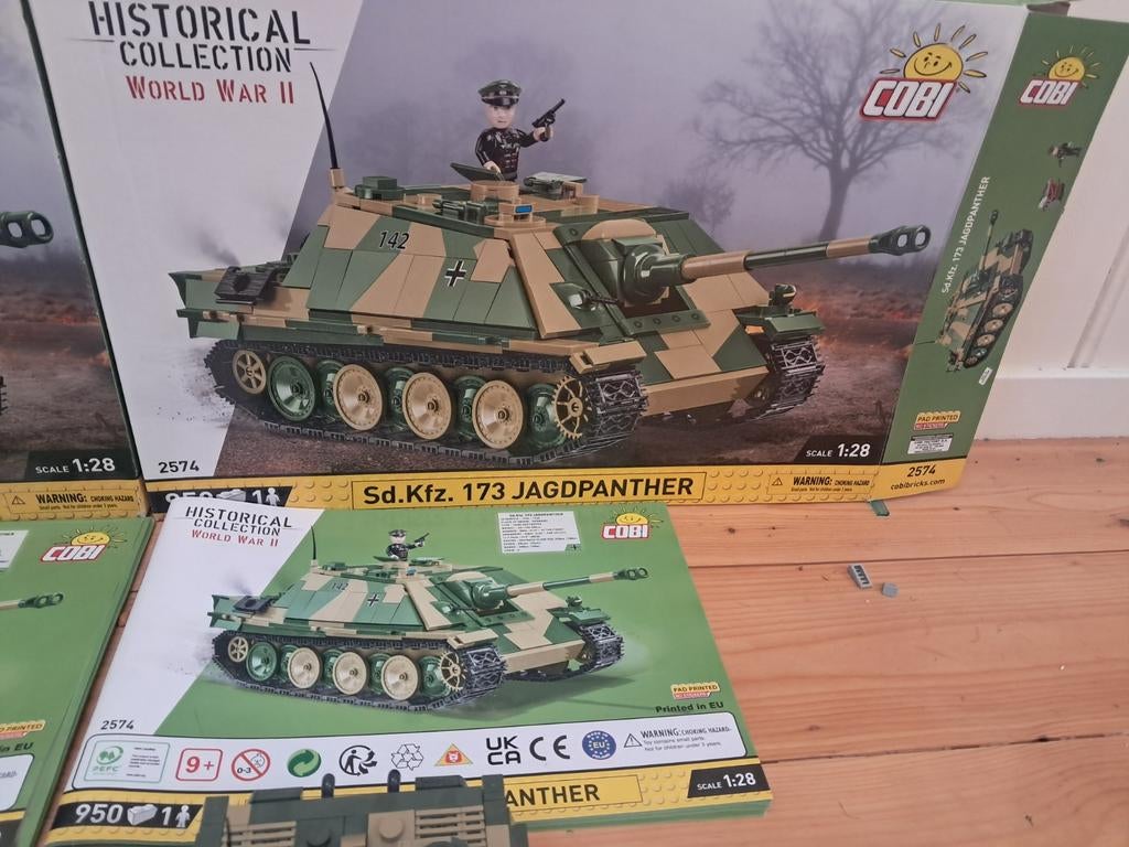 2 x cobi jadgpanthers, Ophalen of Verzenden, Groter dan 1:32, Auto, Overige merken