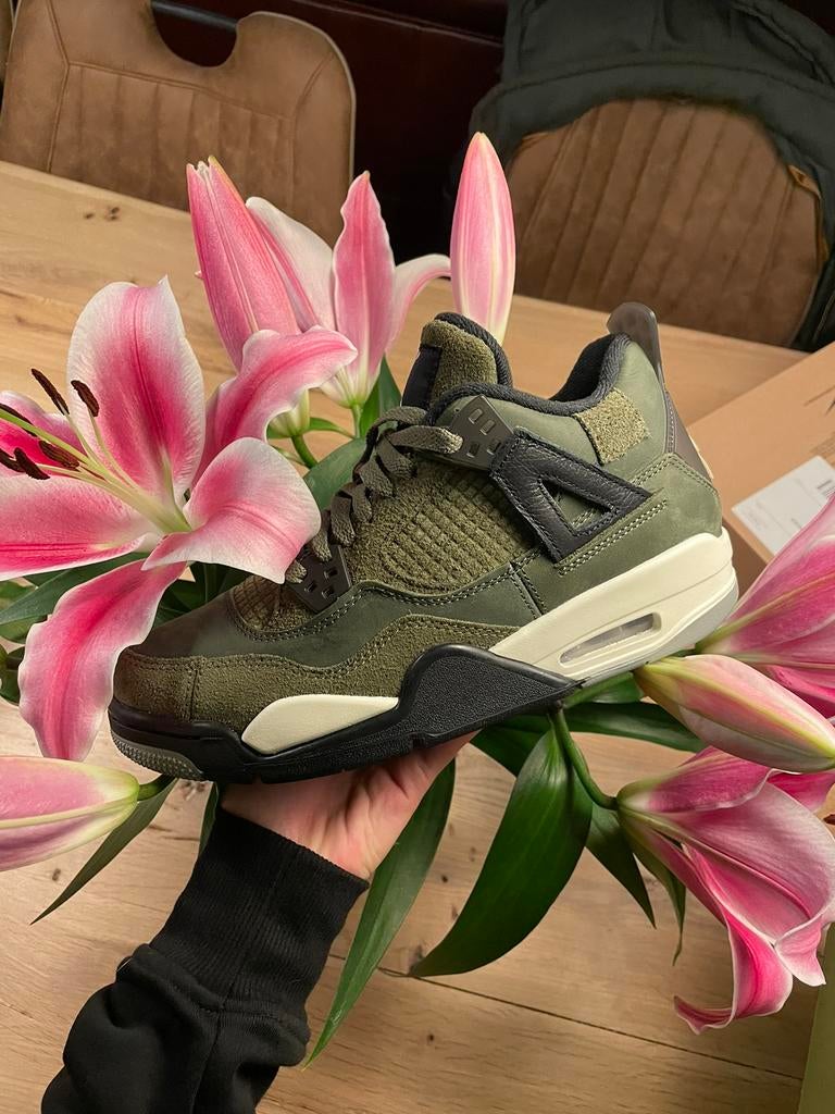 Jordan 4 olive craft, Kleding | Heren, Schoenen, Overige kleuren, Ophalen of Verzenden, Sneakers of Gympen, Zo goed als nieuw