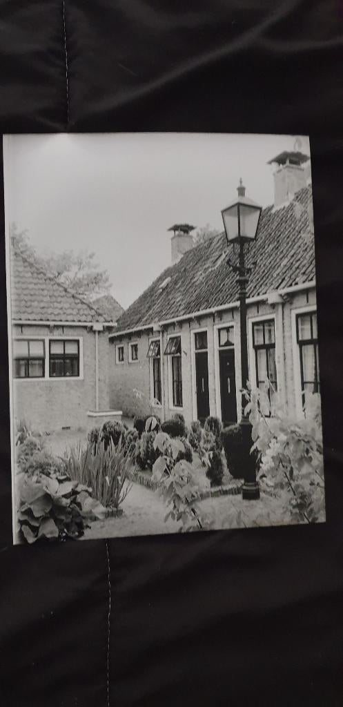 0685 foto 24x30.5 Zuiderkade in franeker, Antiek en Kunst, Kunst | Tekeningen en Foto's, Verzenden