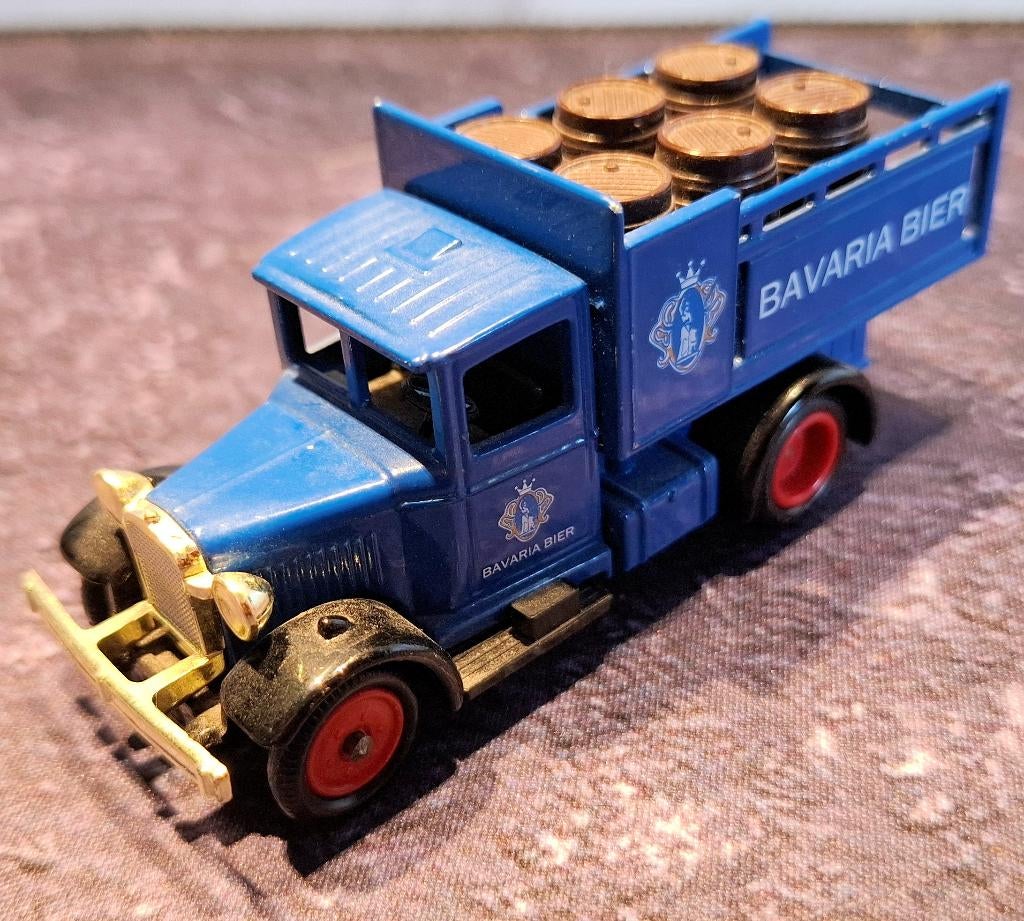 Lledo - LP20 056A Bavaria Bier Model A Ford Stake Truck, Hobby en Vrije tijd, Modelauto's | 1:50, Verzenden, Zo goed als nieuw