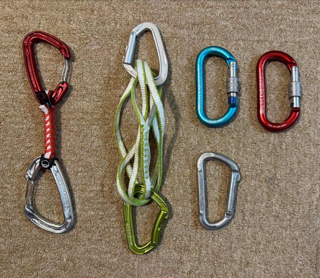Klimset: Quickdraws, Karabiners - Wild Country, Edelrid, Kon, Sport en Fitness, Ophalen of Verzenden, Gebruikt, Overige typen