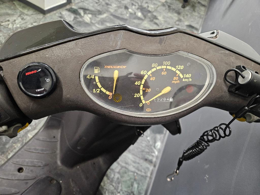 Peugeot Vivacity 100cc Motorscooter A1 Piaggio Hexagon zip, Ophalen, Vivacity, Peugeot, Gereviseerd