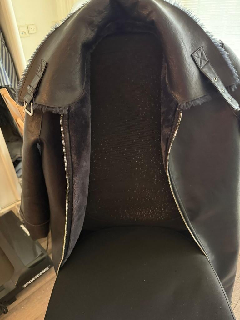 Damesjas GUESS maat S t/m M, zwart. Leather- & furry look, Guess, Zwart, Ophalen of Verzenden, Zo goed als nieuw