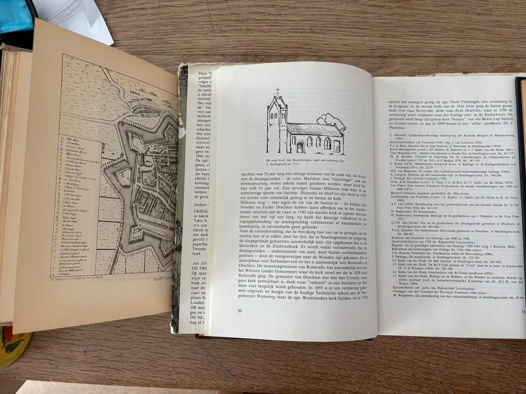 Frisica - groot kavel boeken historie/genealogie Friesland, Ophalen of Verzenden, Gelezen