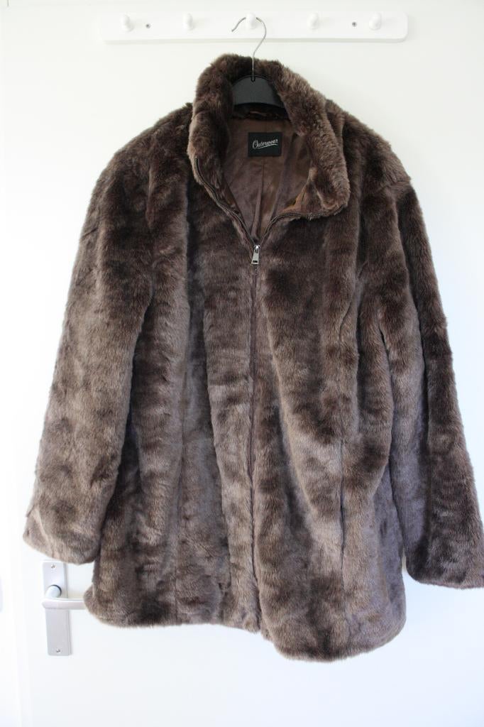 Bruine bontjas van Outerwear / C&A in maat 46, Kleding | Dames, Bruin, Verzenden, Maat 46/48 (XL) of groter, Zo goed als nieuw