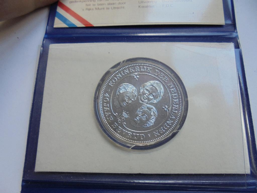 Verzilverde Munt 40 jaar bevrijd (ZGK-33), Ophalen of Verzenden, Koningin Beatrix, Euro's