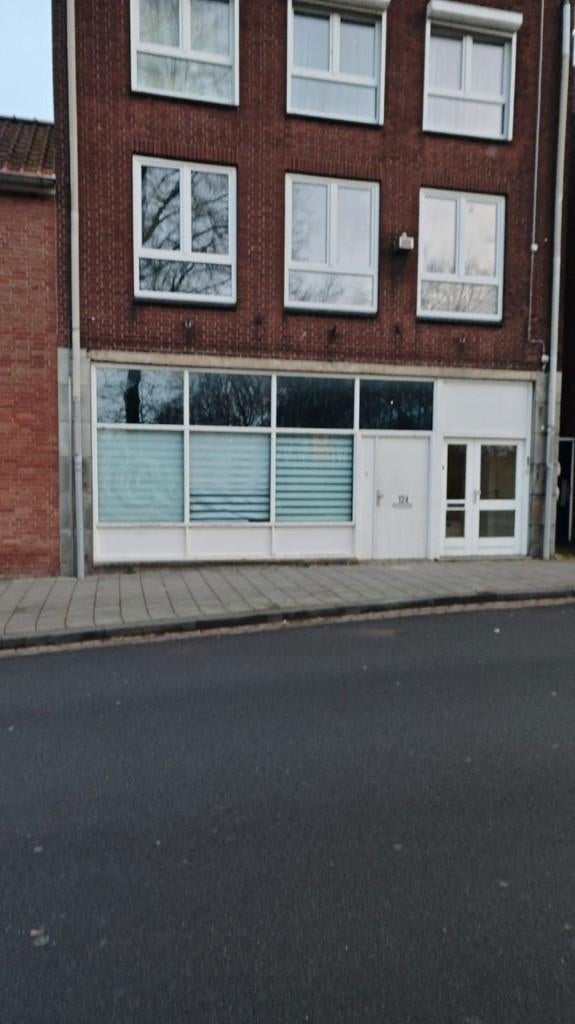 155 m² winkelruimte en vergaderruimtes te huur, Zakelijke goederen, Bedrijfs Onroerend goed, 155 m², Huur, Winkelruimte