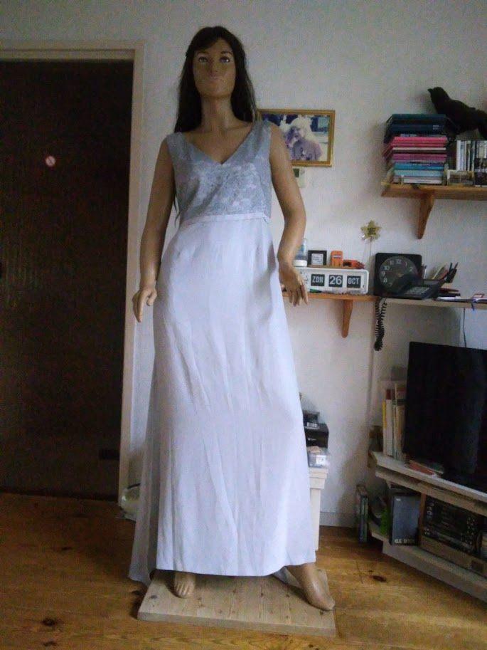 Galajurk /avondjurk, maat 42, parelgrijs, Barbara Schwarzer, Kleding | Dames, Gelegenheidskleding, Nieuw, Galajurk, Maat 42/44 (L)