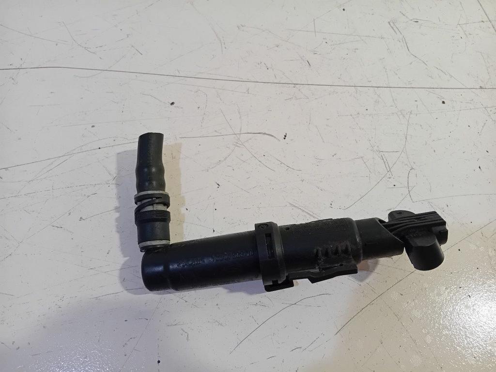 Koplampsproeier rechts BMW 5 serie, Onderdelen@venauto.nl, Van der Ven Autorecycling B.V., Gebruikt, Ettenseweg 76, 4706 PB Roosendaal, The Netherlands