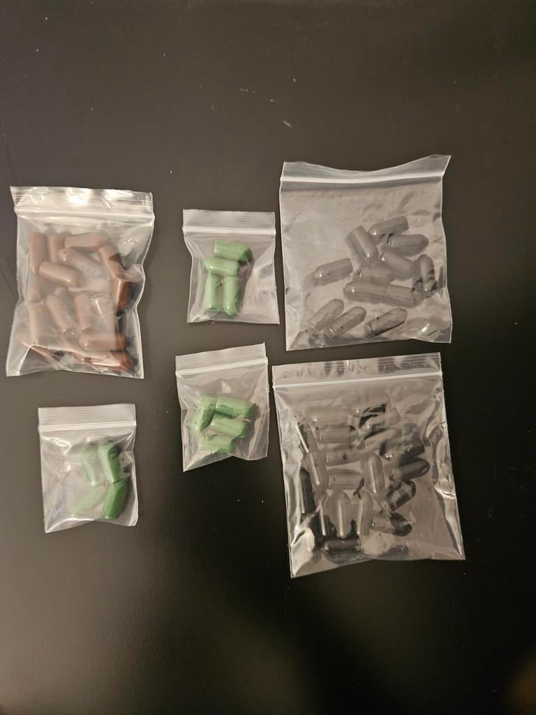 Te koop schoentjes picolet twatwa rowti kooi, Dieren en Toebehoren, Meerdere dieren