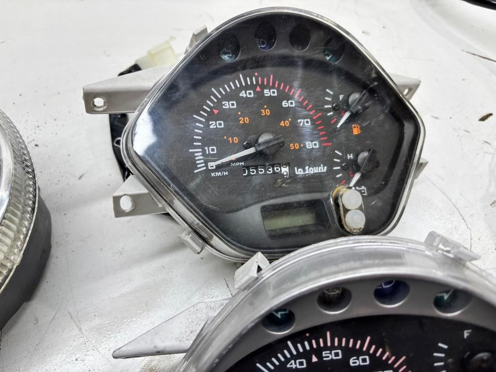 Veel verschillende onderdelen Riva/BTC/AGM Vespa Look, Fietsen en Brommers, Gebruikt, Blok, Riva, Ophalen of Verzenden