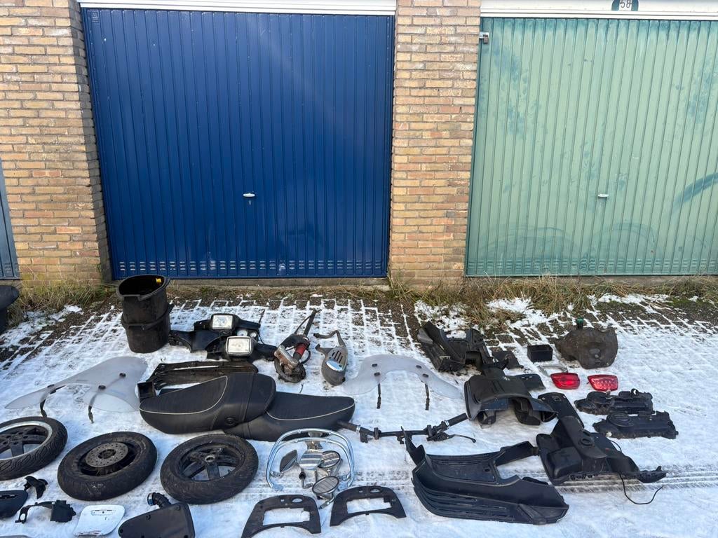 Vespa s lx50 onderdelen, Ophalen of Verzenden, Zo goed als nieuw