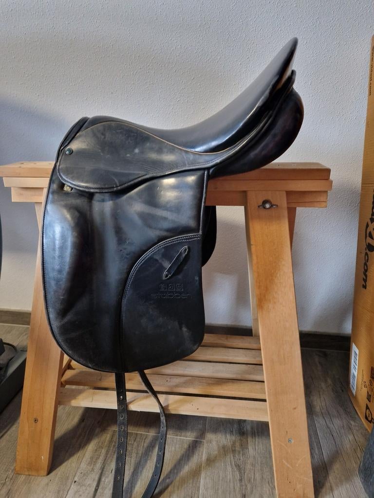 Veelzijdigheidszadel voor een breed paard, Dieren en Toebehoren, Ophalen of Verzenden, Gebruikt, Overige soorten