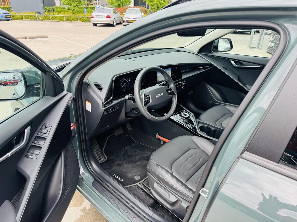 Kia Niro EV DynamicPlusLine 64.8 kWh Trekhaak | NW geleverd, Gebruikt, 750 kg, Adaptive Cruise Control, 1657 kg