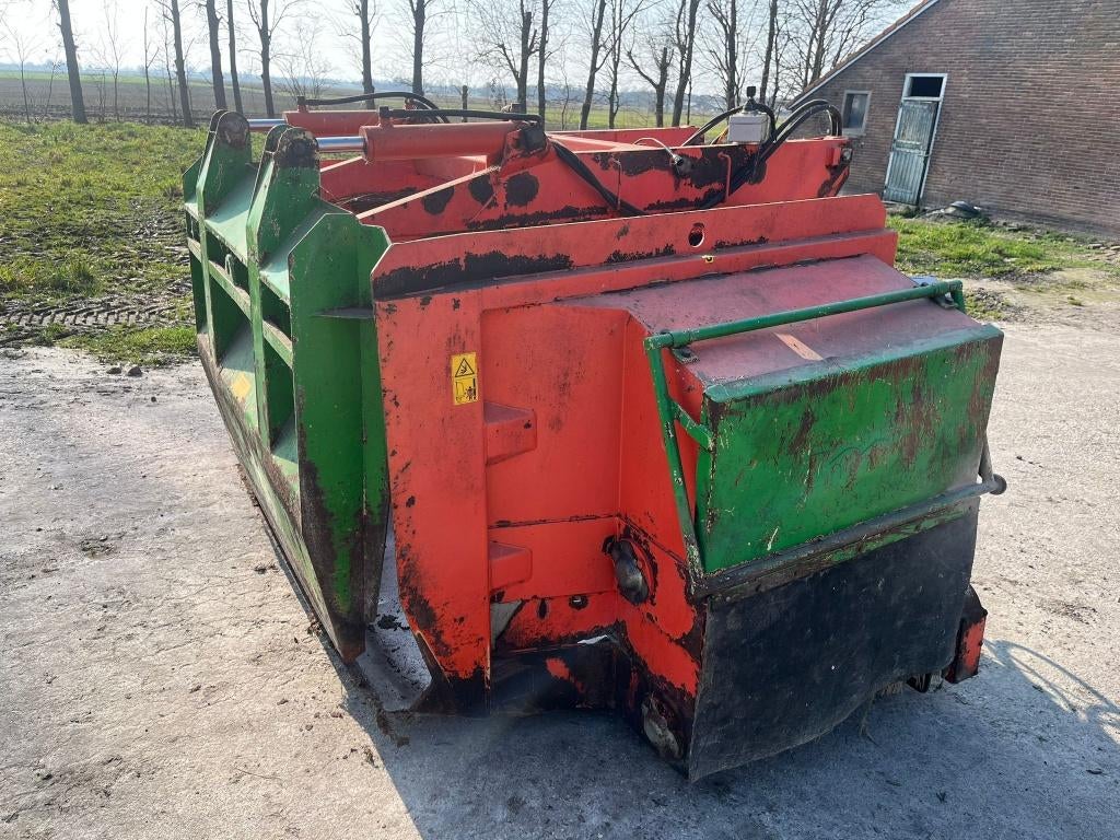 Holaras voerbak Kango U 2500, Zakelijke goederen, Ophalen, Veehouderij, Voertechniek