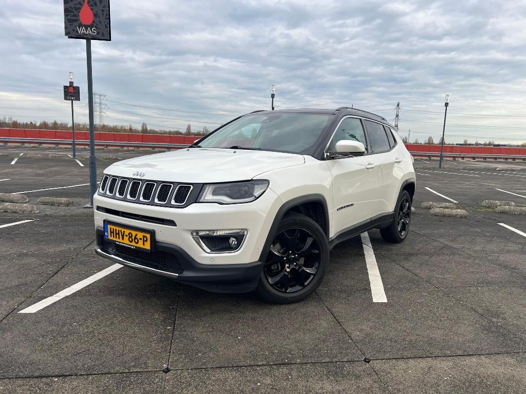 Jeep Compass 1.4 Multiair 140pk 2018 Wit, Auto's, Voorwielaandrijving, 450 kg, Zwart, 4 cilinders