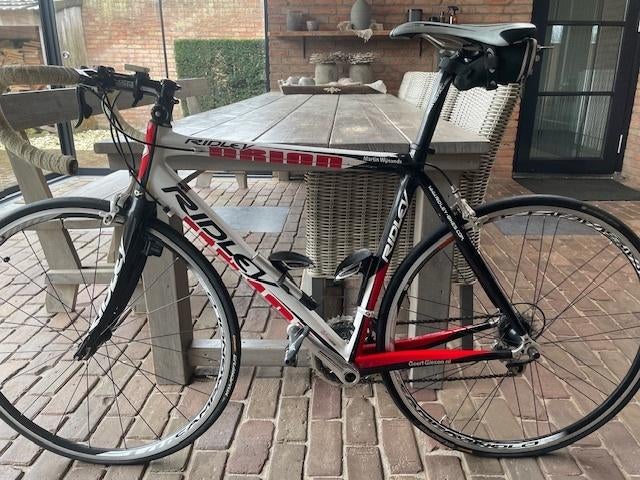 wielrenfiets, Gebruikt, Heren, 15 tot 20 versnellingen, 57 tot 61 cm